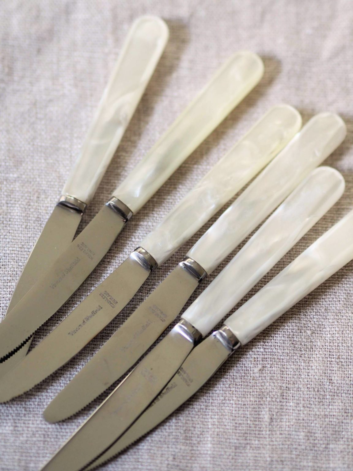 Set of Six Viners of Sheffield Dinner Knives Heywood Home Company