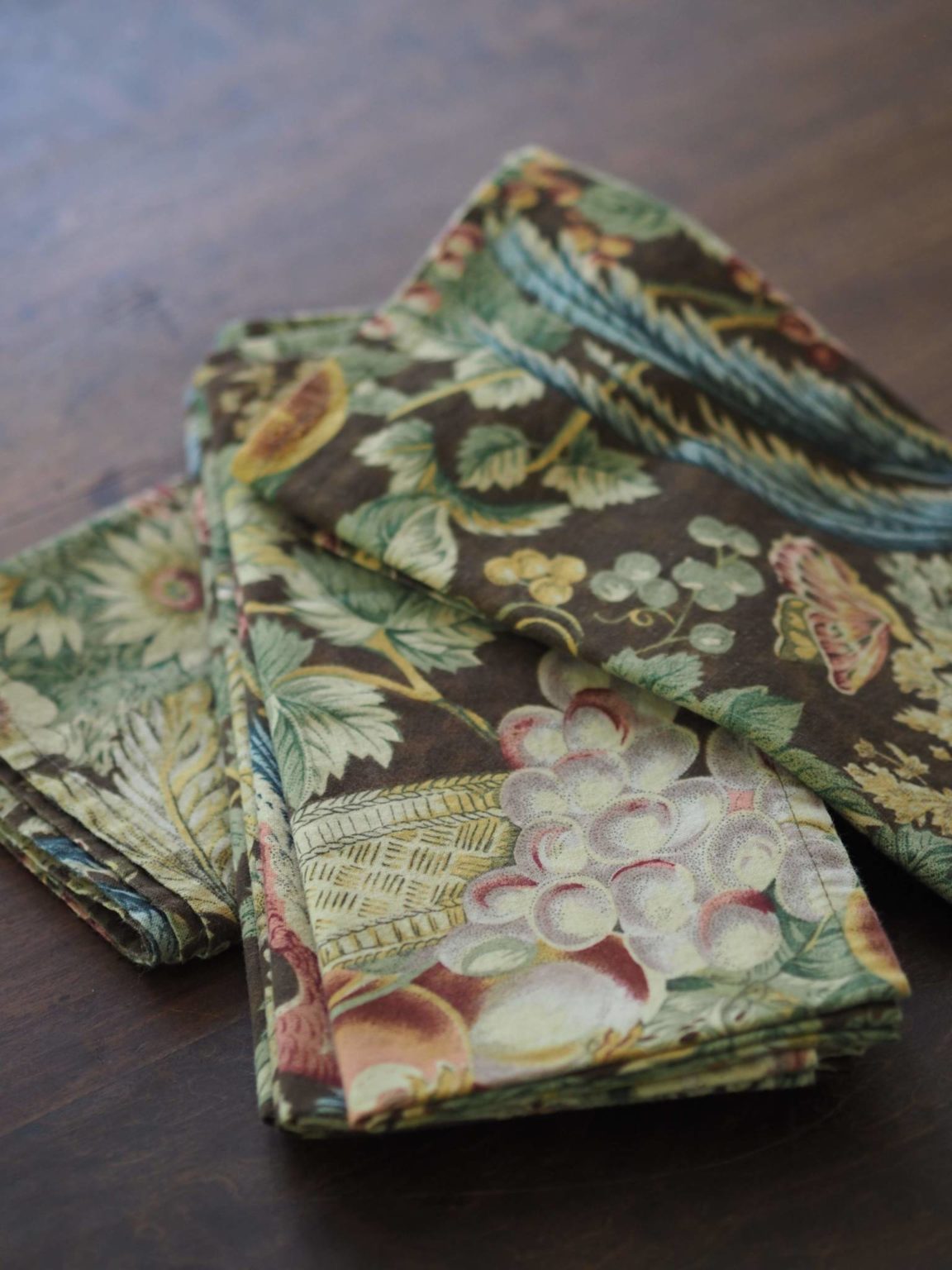 Brown Pheasants & Fruit Sharon Kessler Concord Fabrics Napkin Set of 6 ...